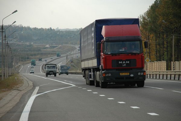 Калужский губернатор переживает за качество дорог в регионе